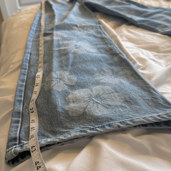 Zara Light Blue Floral Wide Leg Jeans - Picture 6 of 7